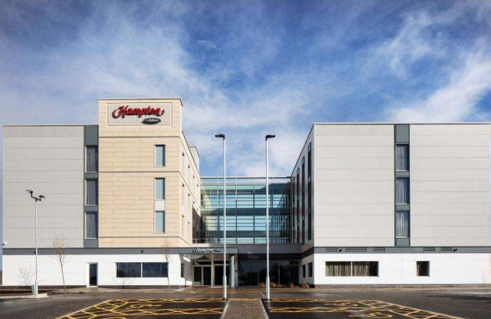 《CA88在全球》系列报道之一——英国布里斯托机场希尔顿欢朋酒店